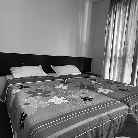 Szálloda Rh Hotel ,,Venice